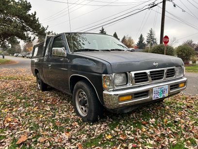 Used 1994 Nissan Pickup XE