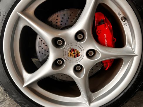 Used 2004 Porsche Boxster S image 11