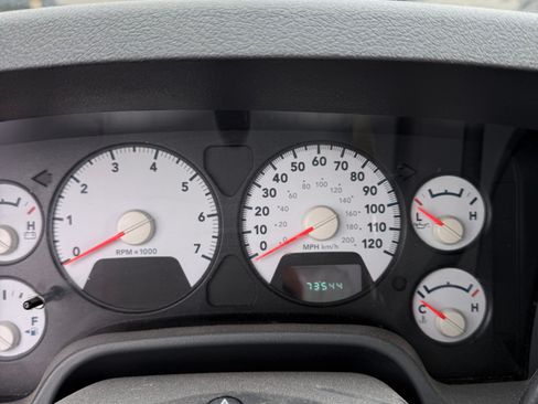 Used 2009 Dodge Ram 2500 Truck ST w/ Popular Equipment Group image 12