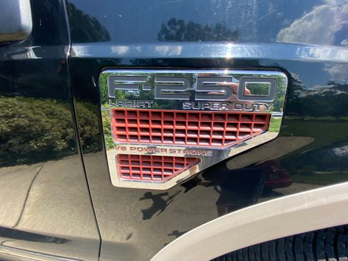 Used 2008 Ford F250 Lariat AWD/4WD image 8