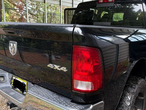 Used 2012 RAM 1500 Big Horn image 16