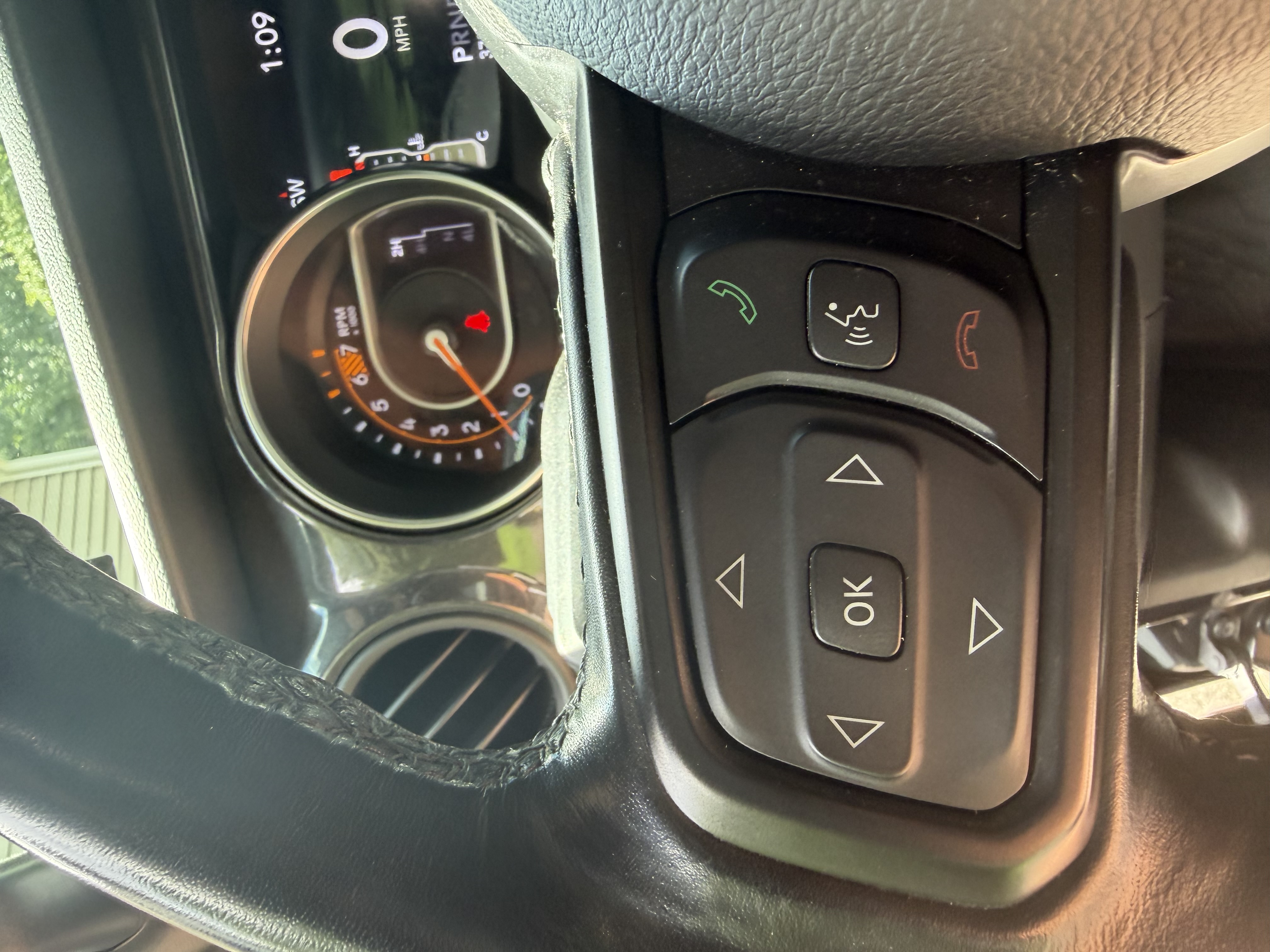 Used 2022 Jeep Wrangler Unlimited Sport AWD/4WD image 9