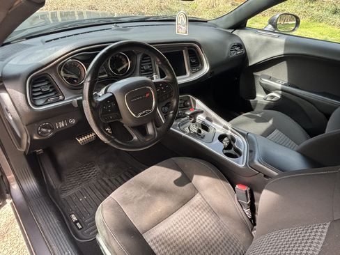 Used 2021 Dodge Challenger R/T Scat Pack w/ Driver Convenience Group image 10