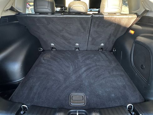 Used 2021 Jeep Compass Latitude w/ Sun and Sound Group image 15