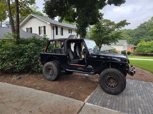 Used 2005 Jeep Wrangler Unlimited image 10