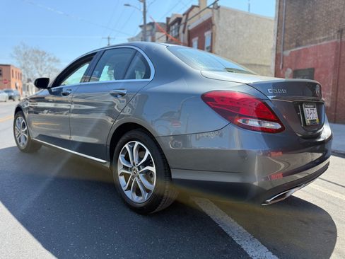 Used 2018 Mercedes-Benz C 300 4MATIC Sedan image 18