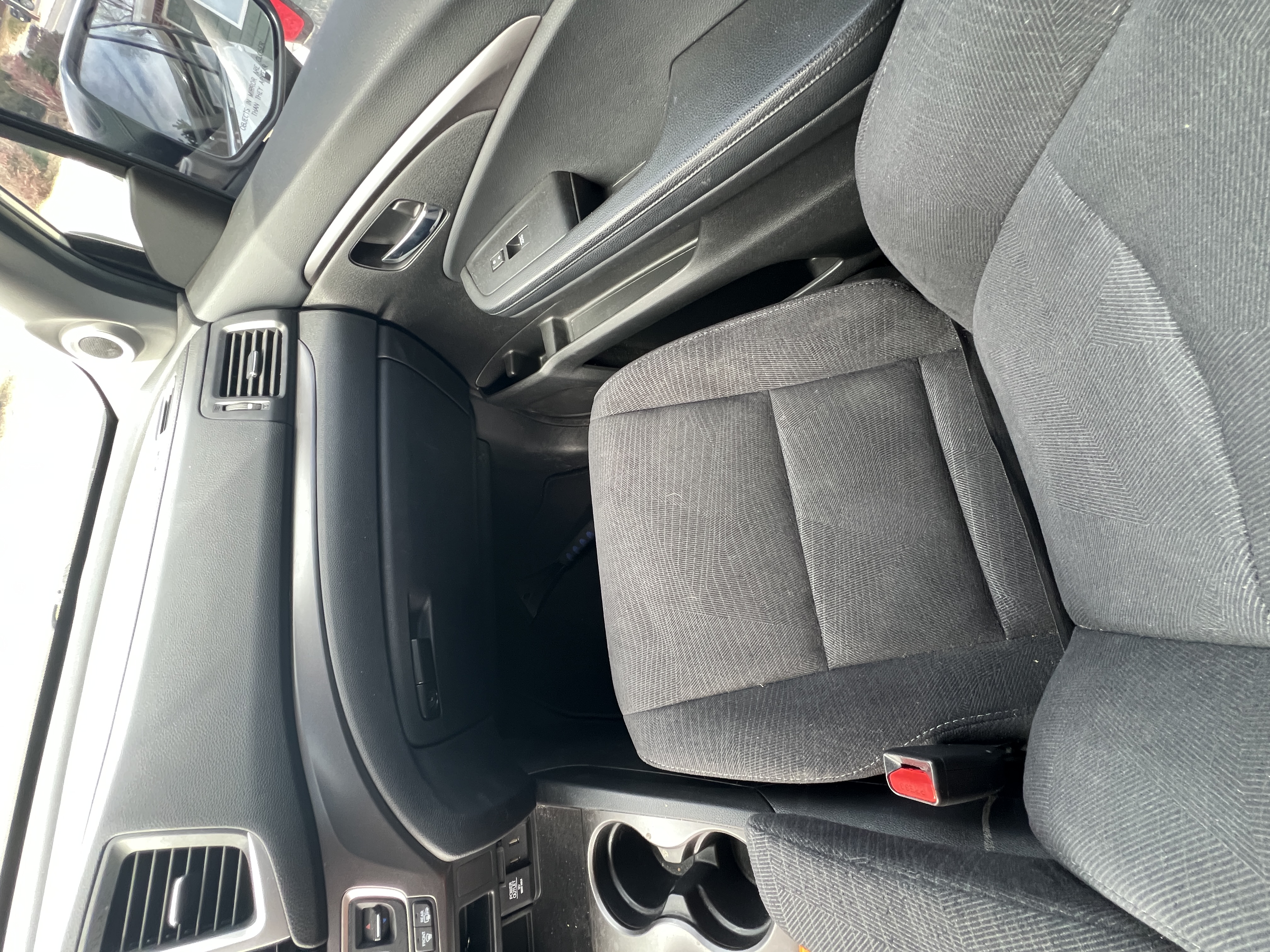 Used 2018 Honda Pilot EX image 9