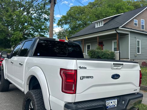 Used 2016 Ford F150 Lariat w/ Equipment Group 502A Luxury image 14