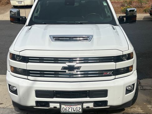 Used 2018 Chevrolet Silverado 2500 LTZ w/ Duramax Plus Package image 5