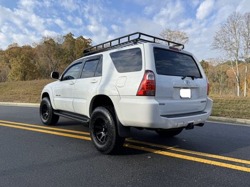 Used 2007 Toyota 4Runner Limited image 5
