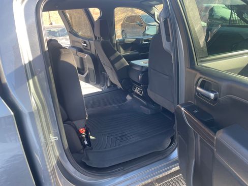 Used 2021 Chevrolet Silverado 1500 RST w/ Z71 Off-Road Package image 16