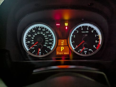 Used 2010 BMW M3 Convertible image 31