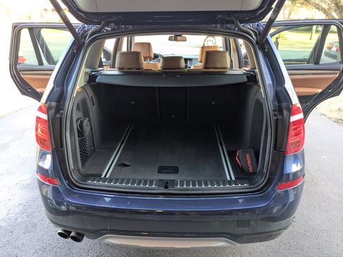 Used 2017 BMW X3 xDrive28i image 5