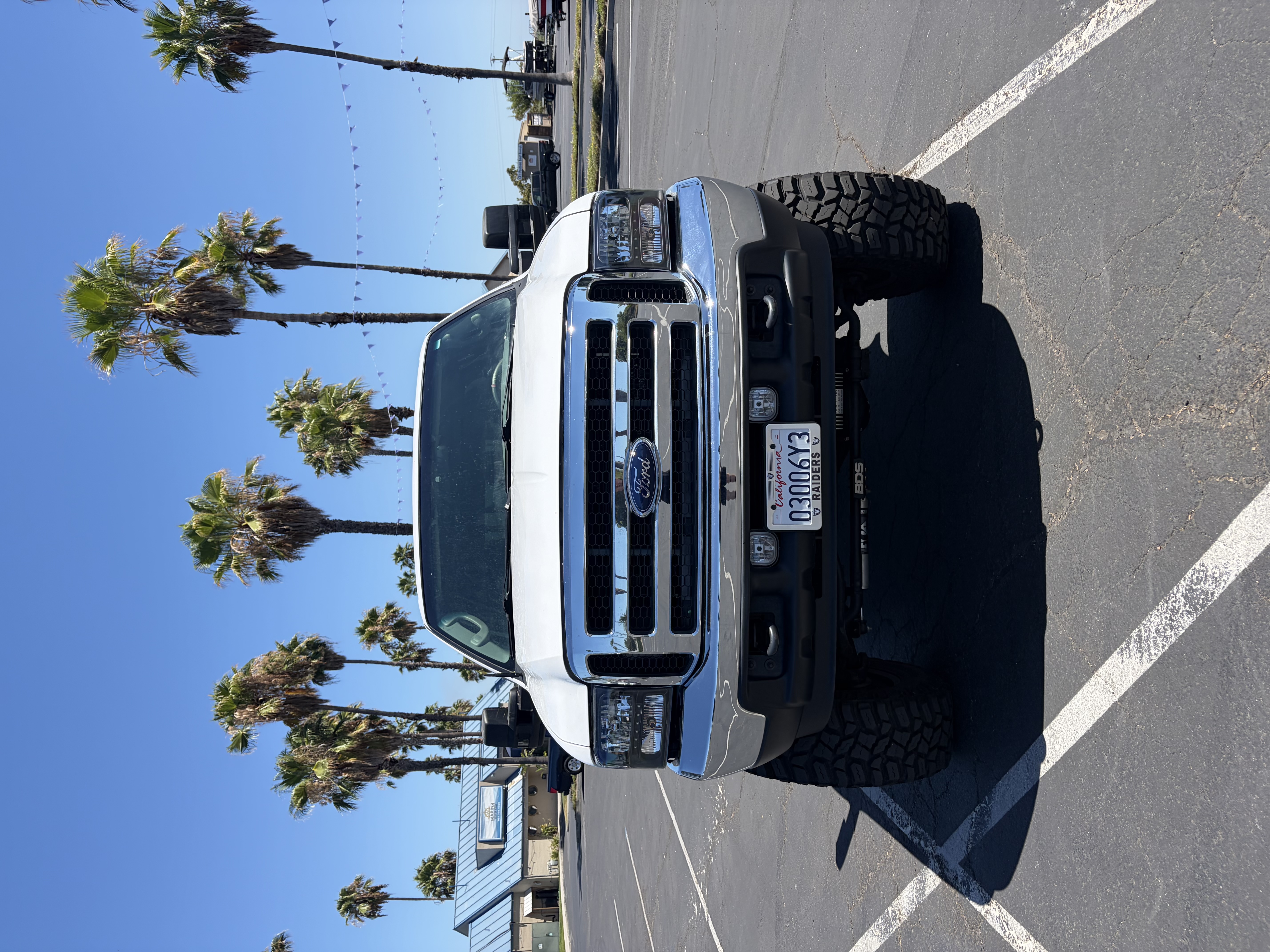 Used 2004 Ford F250 Lariat AWD/4WD image 2