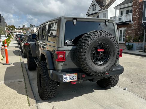 Used 2021 Jeep Wrangler Unlimited Rubicon image 5