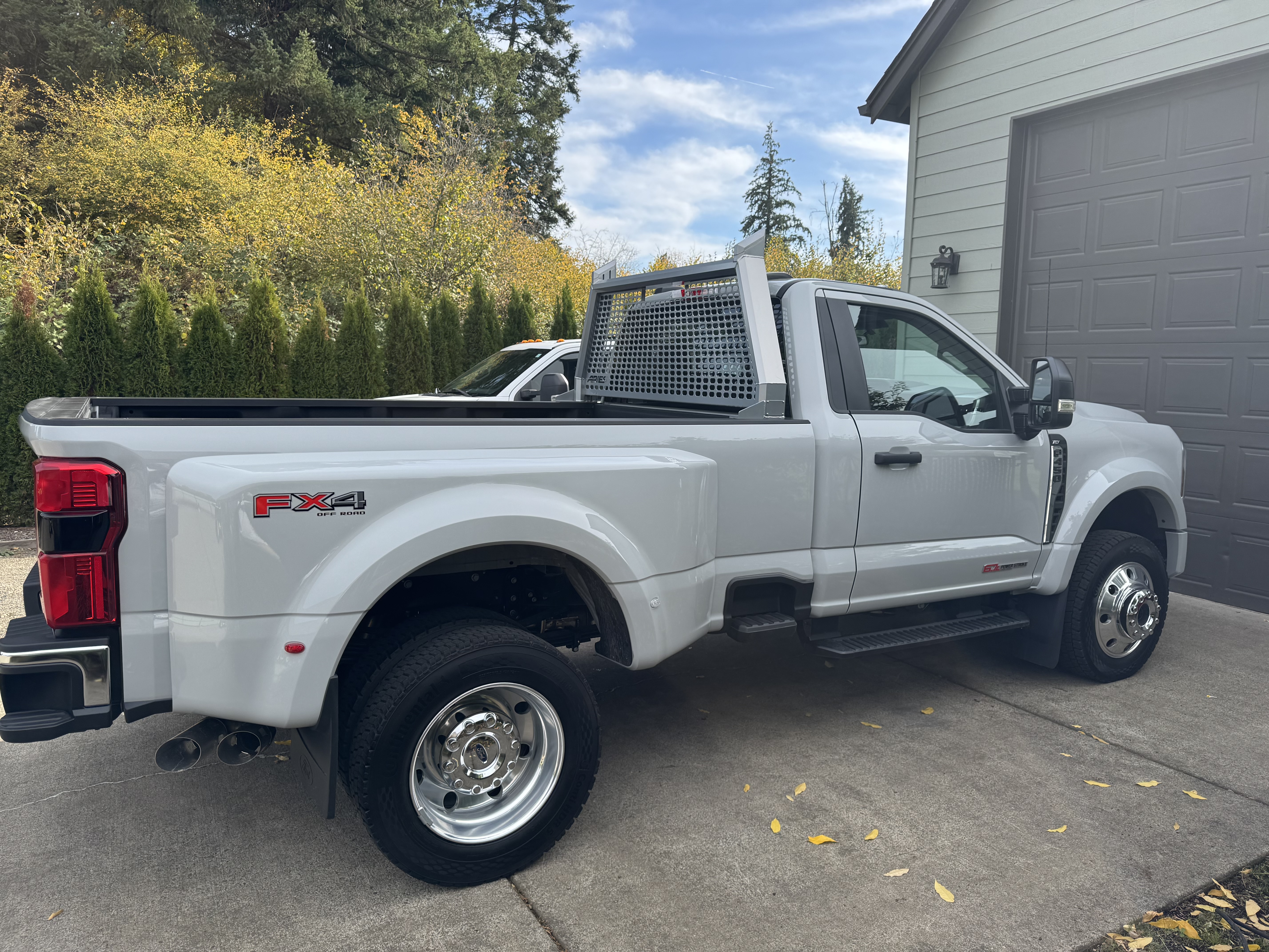 Used 2025 Ford F450 XLT w/ 360-Degree Camera Package AWD/4WD image 5