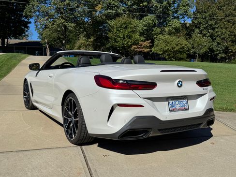Used 2023 BMW 840i Convertible image 12