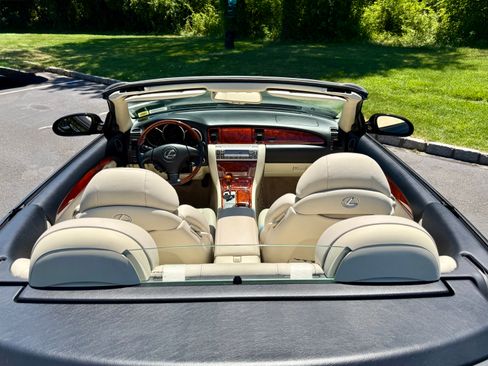 Used 2008 Lexus SC 430 Convertible RWD image 30