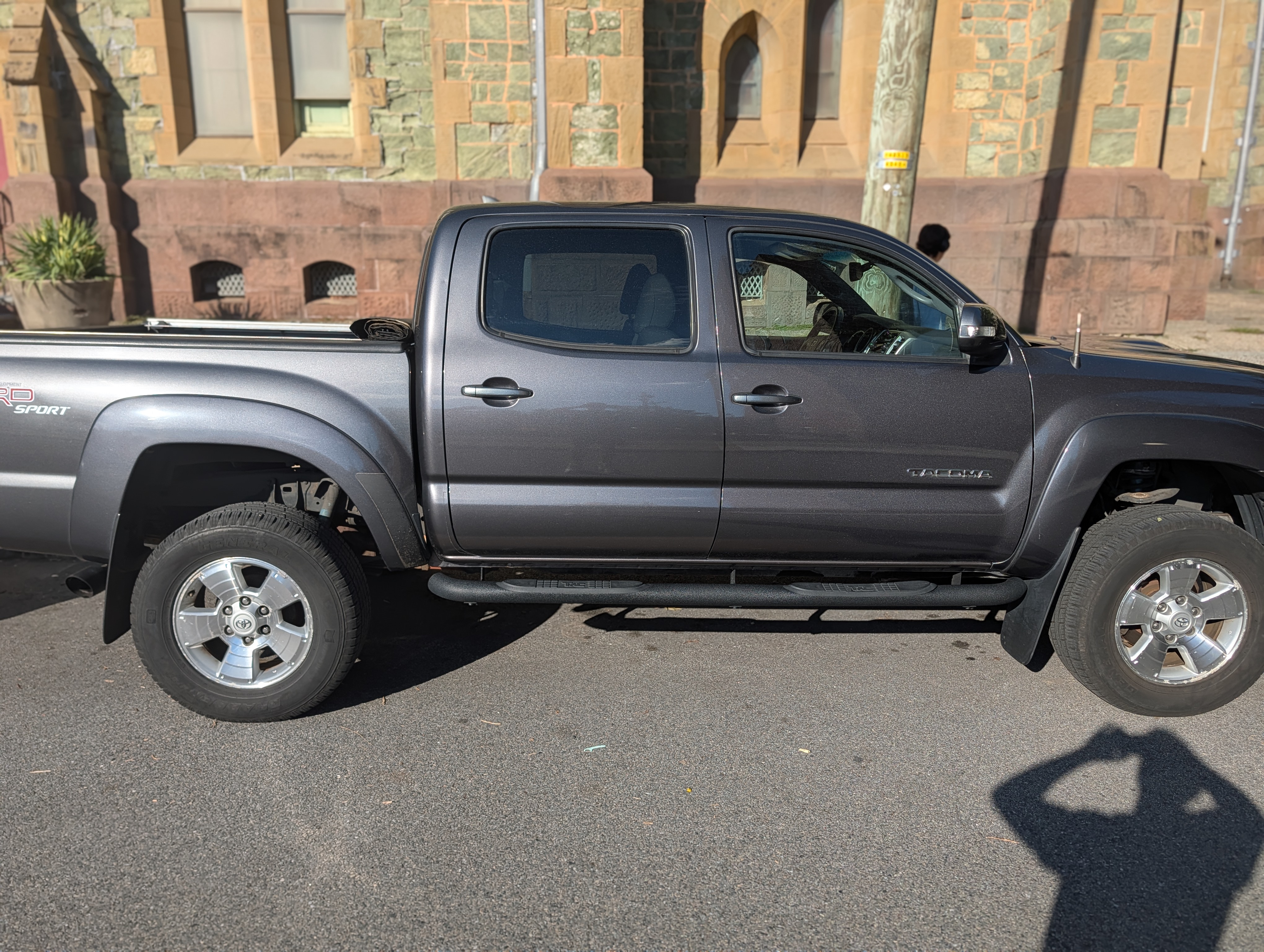 Used 2012 Toyota Tacoma 4x4 Double Cab w/ TRD Sport Pkg image 5