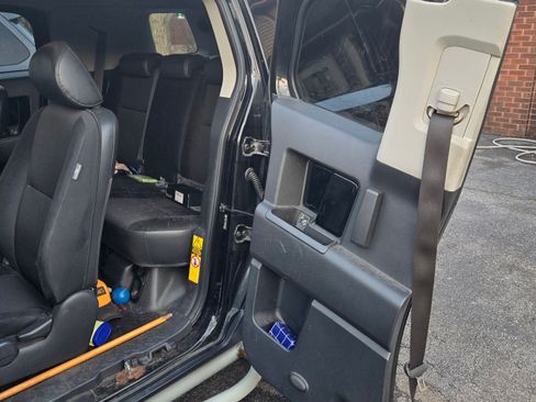 Used 2008 Toyota FJ Cruiser 4WD image 6