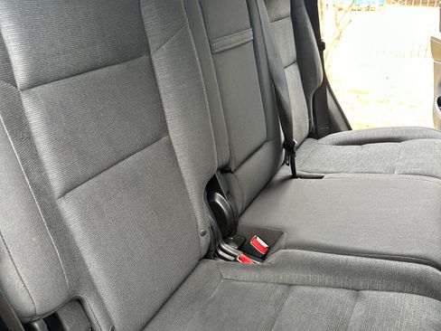 Used 2017 Jeep Grand Cherokee Laredo w/ Quick Order Package 23E image 17