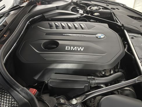 Used 2017 BMW 540i xDrive image 14