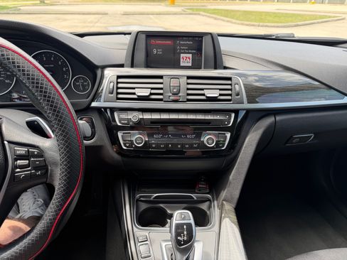 Used 2018 BMW 330i Sedan RWD image 6