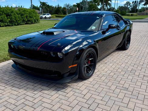 Used 2023 Dodge Challenger R/T Scat Pack image 15