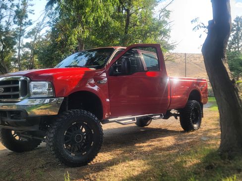 Used 2003 Ford F250 XLT image 6