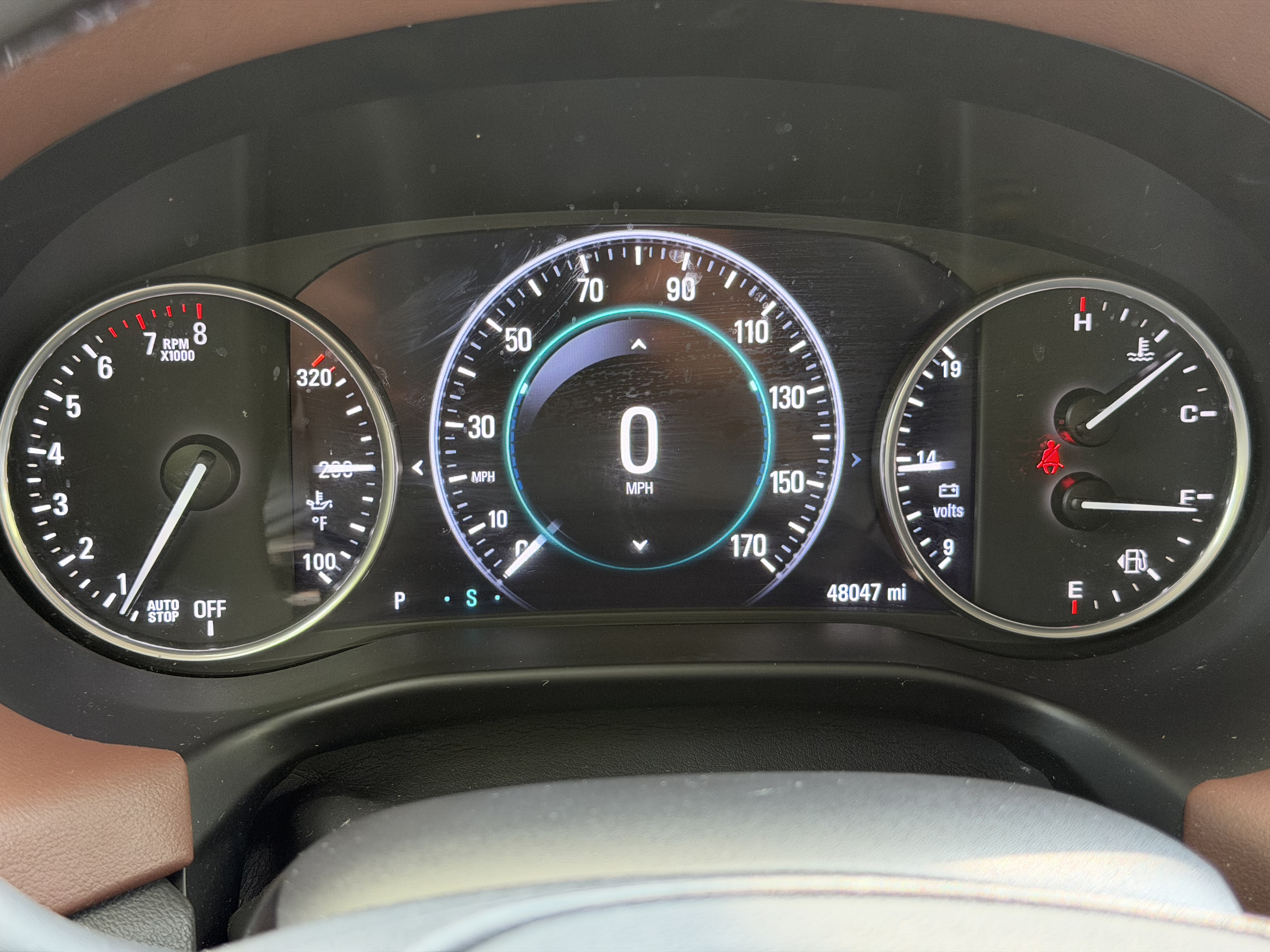 Used 2018 Buick Enclave Avenir w/ Avenir Technology Package AWD/4WD image 16