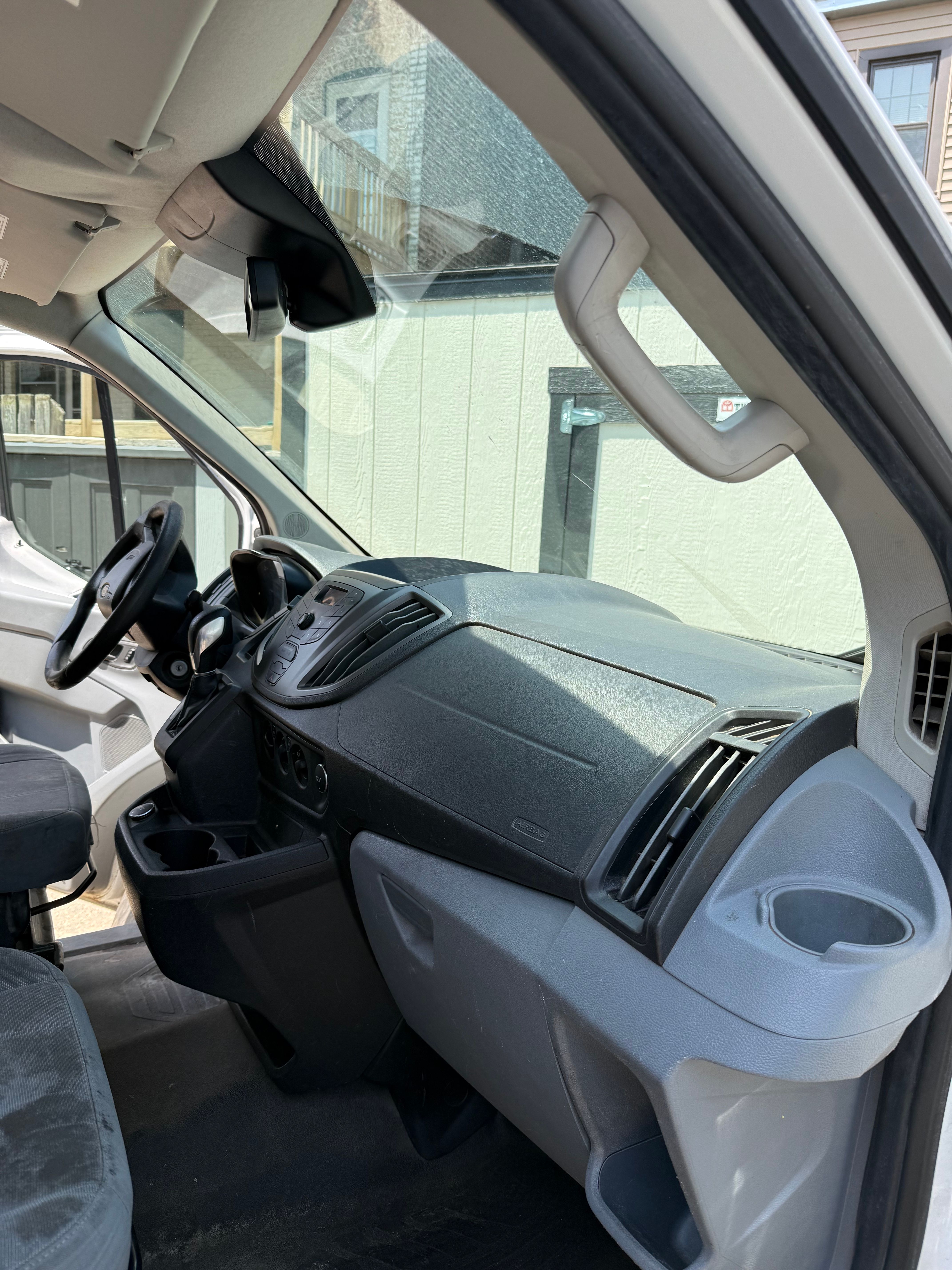 Used 2017 Ford Transit 150 148 Low Roof RWD image 5