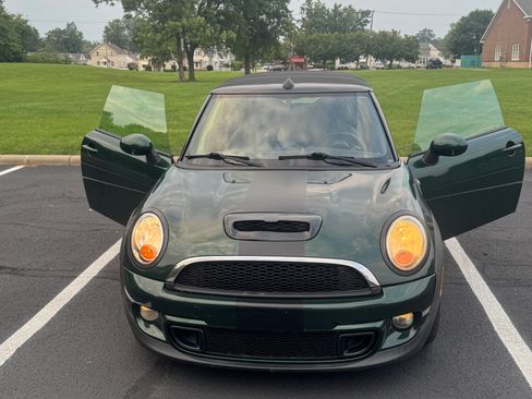 Used 2011 MINI Cooper S FWD image 5