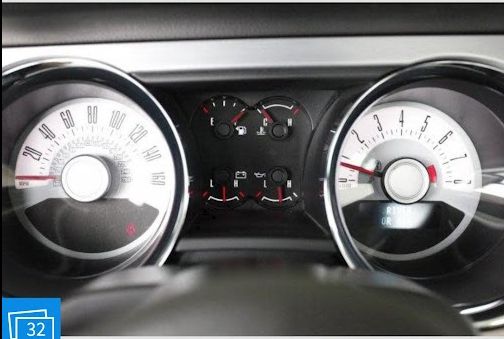 Used 2012 Ford Mustang Premium RWD image 26