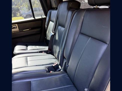 Used 2017 Ford Expedition EL XLT w/ Equipment Group 201A image 10