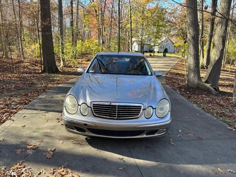 Used 2003 Mercedes-Benz E 320 Sedan image 1
