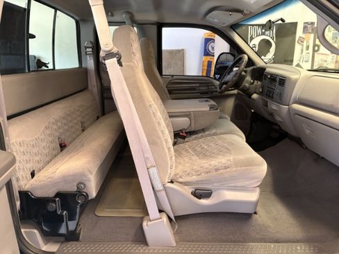 Used 1999 Ford F350 Long Bed image 5