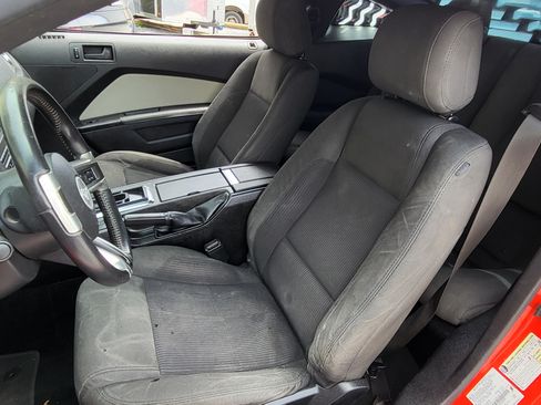 Used 2014 Ford Mustang Coupe w/ Equipment Group 102A RWD image 12