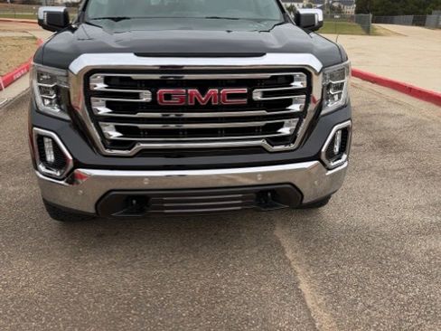 Used 2019 GMC Sierra 1500 SLT w/ SLT Premium Plus Package image 8