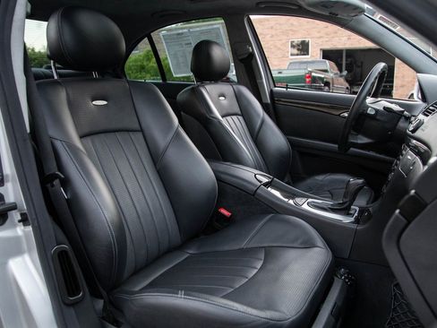 Used 2004 Mercedes-Benz E 55 AMG Sedan image 10