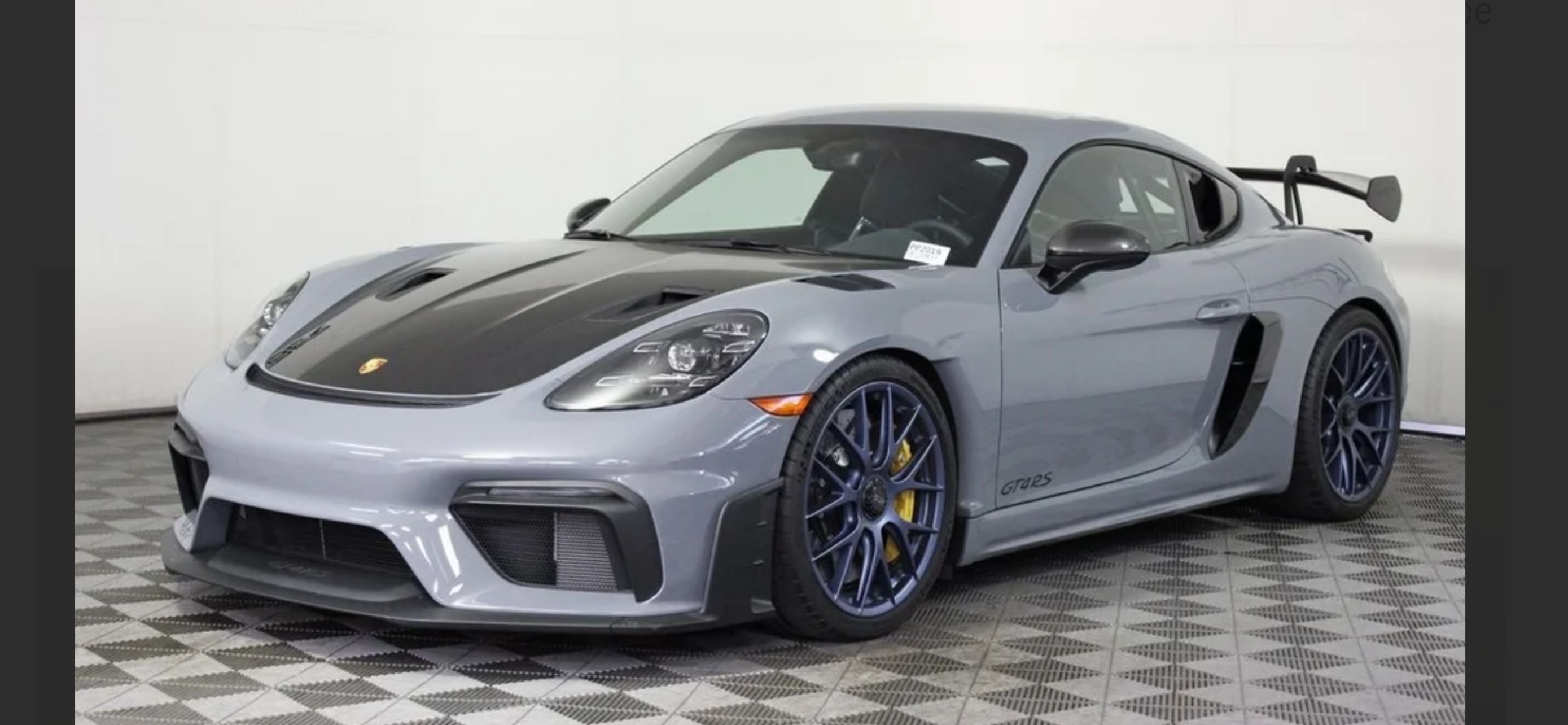 Used 2024 Porsche 718 Cayman GT4 RS RWD image 1