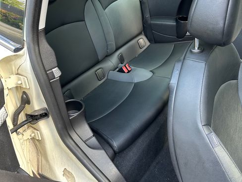 Used 2010 MINI Cooper Clubman S image 10