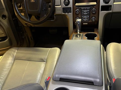Used 2013 Ford F150 Lariat w/ Luxury Equipment Group image 8
