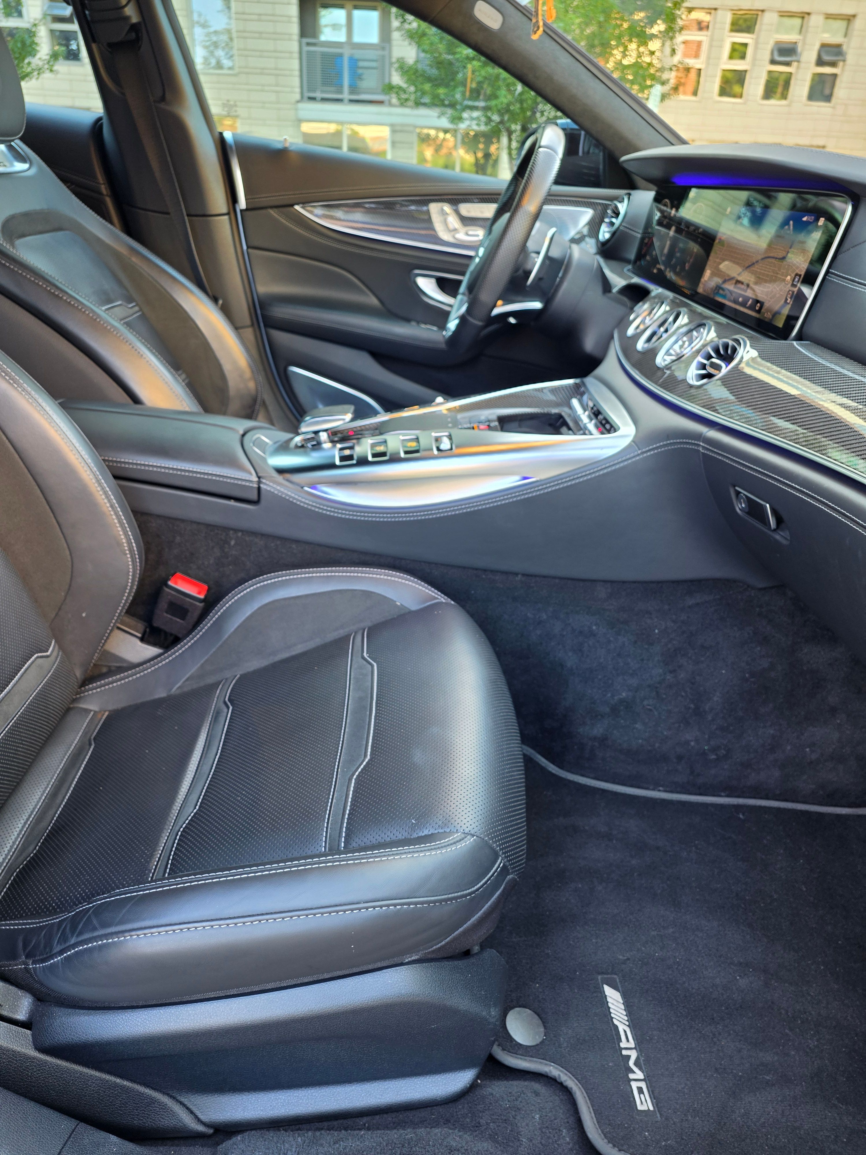 Used 2021 Mercedes-Benz AMG GT 63 S image 28