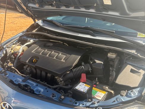 Used 2013 Toyota Corolla L image 12