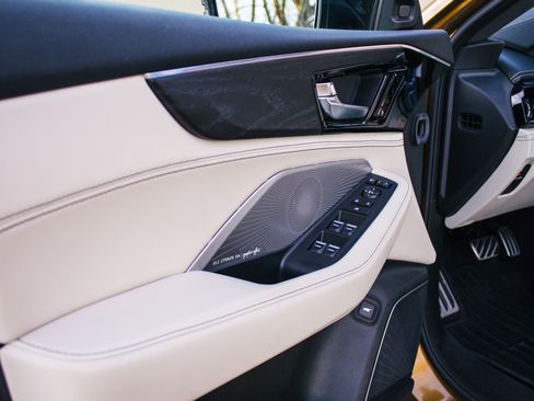 Used 2022 Acura MDX Type S image 9