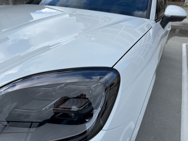 Used 2025 Porsche Cayenne S AWD/4WD image 4