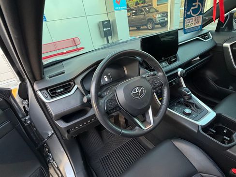 Used 2023 Toyota RAV4 XSE image 6