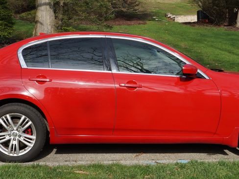 Used 2010 INFINITI G37 x Sedan w/ Premium Pkg AWD/4WD image 1