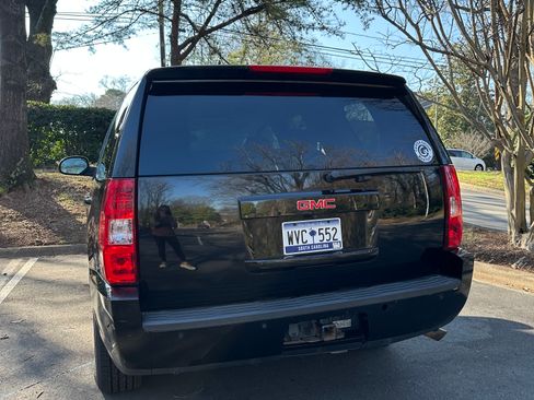 Used 2008 GMC Yukon 2WD Hybrid image 6