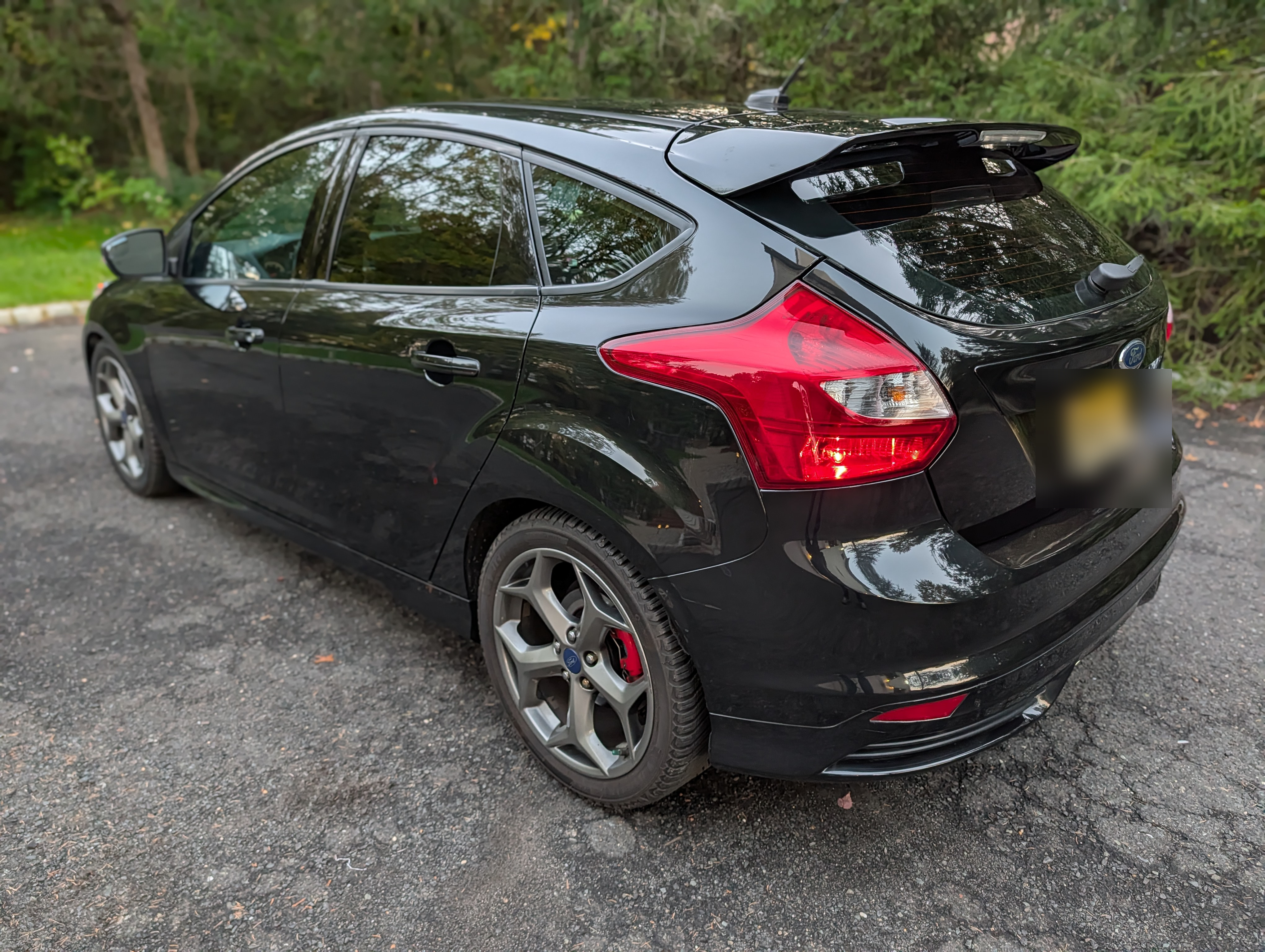 Used 2014 Ford Focus ST w/ Equipment Group 202A FWD image 15